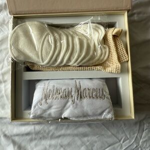 Neiman Marcus Luxury Cream Spa Set with Eye Mask and Pads